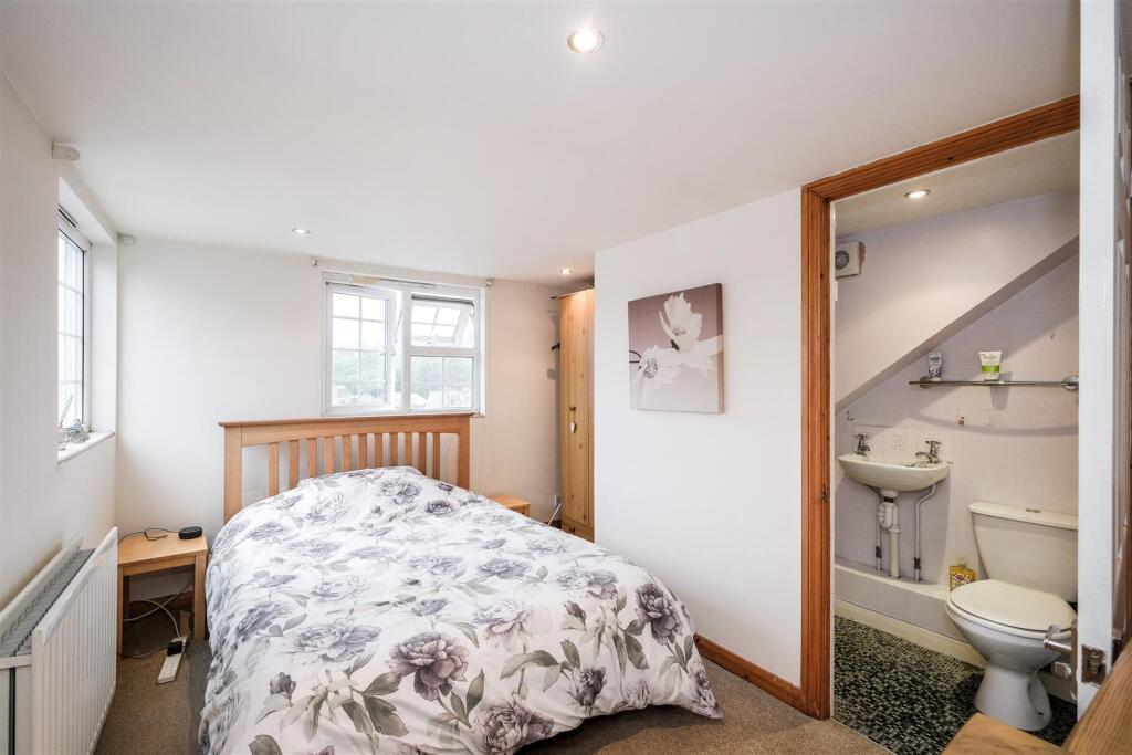 10 Kingsley road-10.jpg