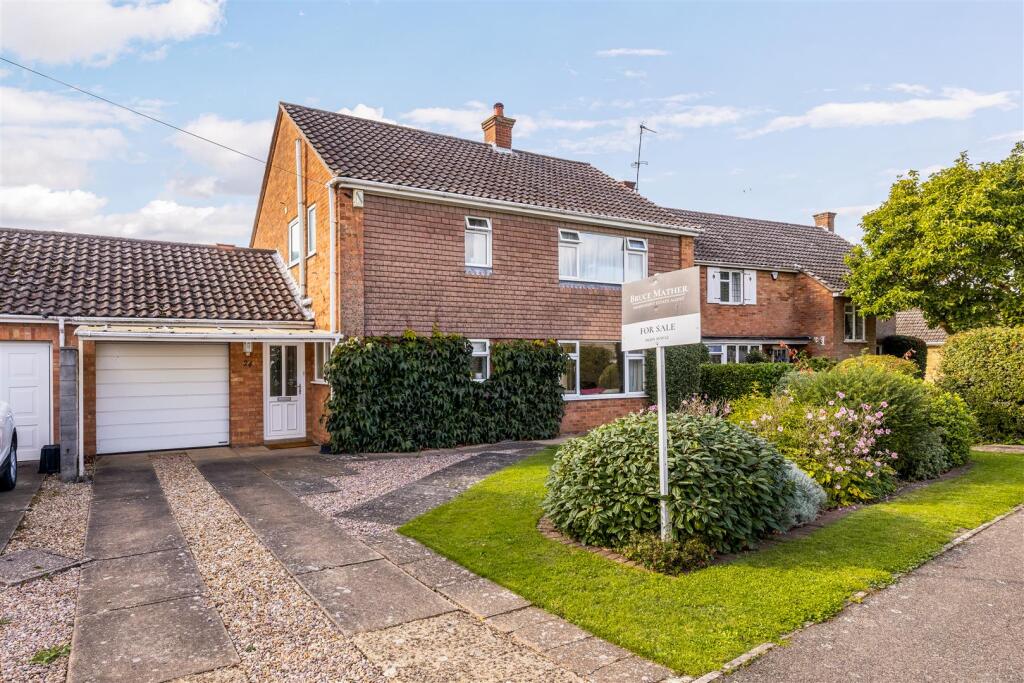 24 Winston Gardens (Boston)-5.jpg