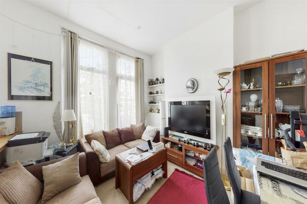 218cHigh Street - LrUXqcAkxuBFemsGw2Rm.jpg