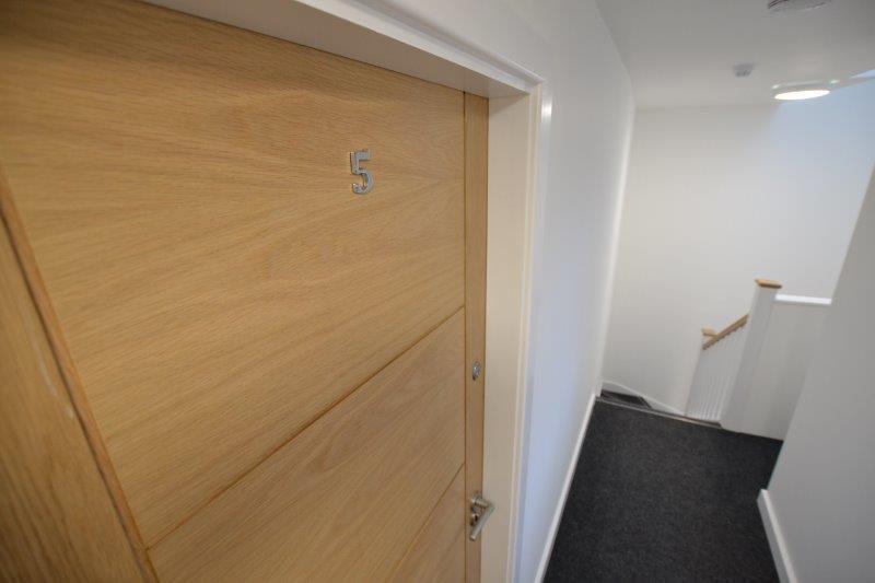 Flat 5 entrance.jpg
