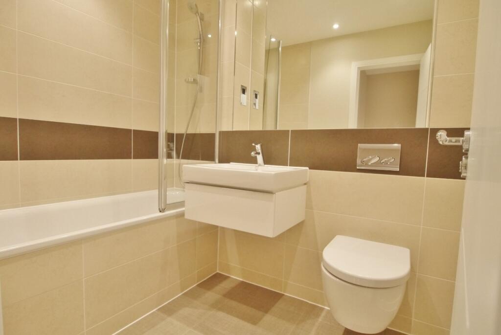 Bath / Shower Room