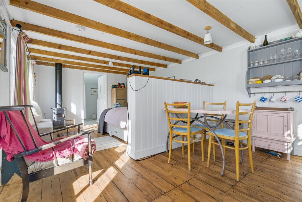 88 Southwold Road 34.jpg