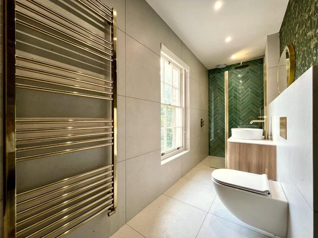 Bedroom 2 En Suite