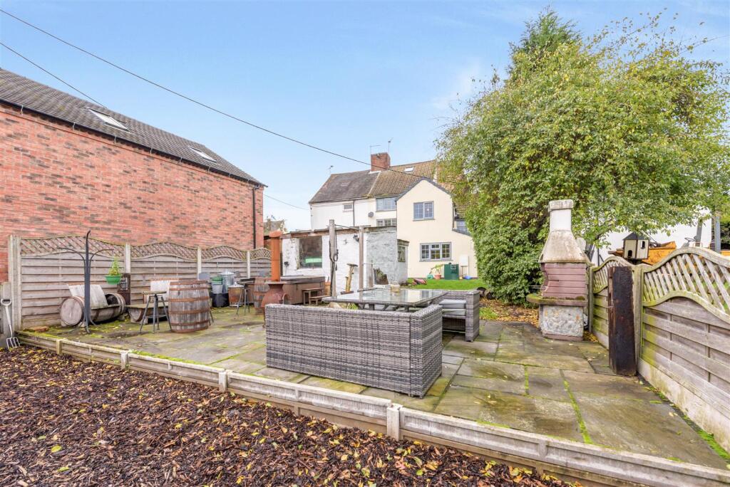 111 Limby Hall Lane, Swannington