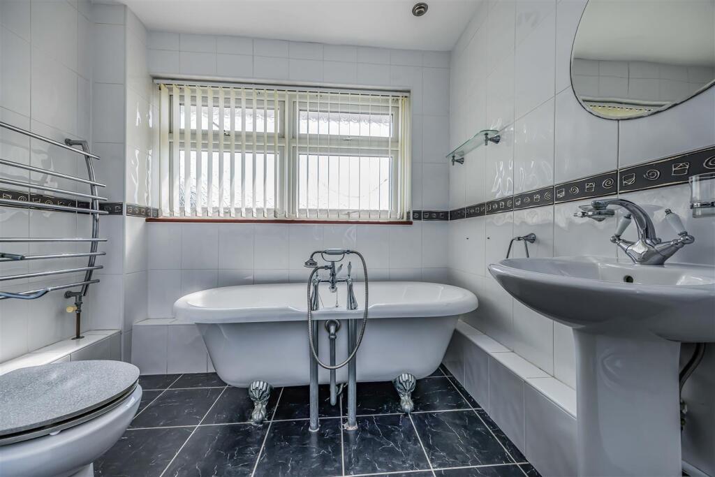 300 Locksway Road, Southsea-Small-PorticoMarketing