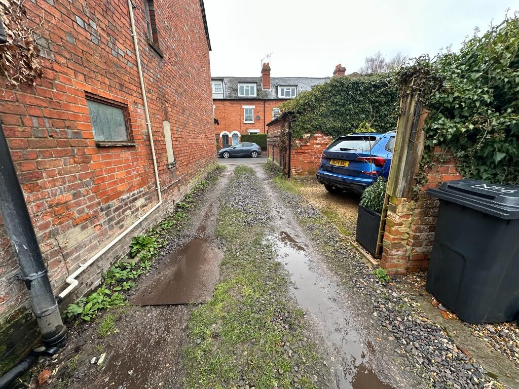 Driveway to parking 