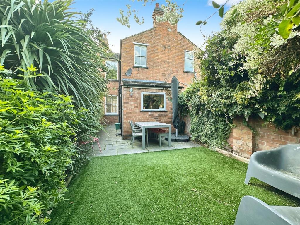 a8838d8e--4F44-BEBE-C3FFCBA35C5A-58366-0000137867B