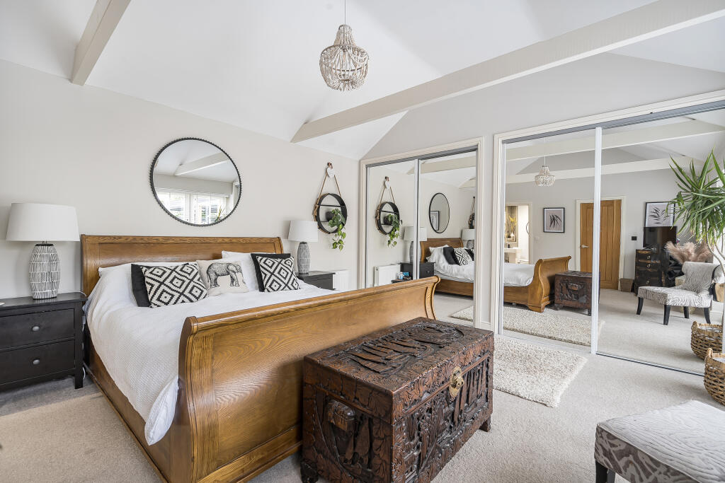 13688511068ed247646cdd