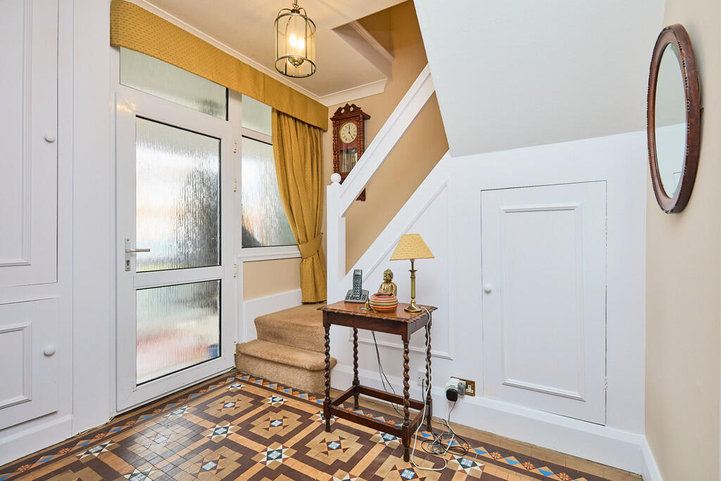 Edward Knight 202...