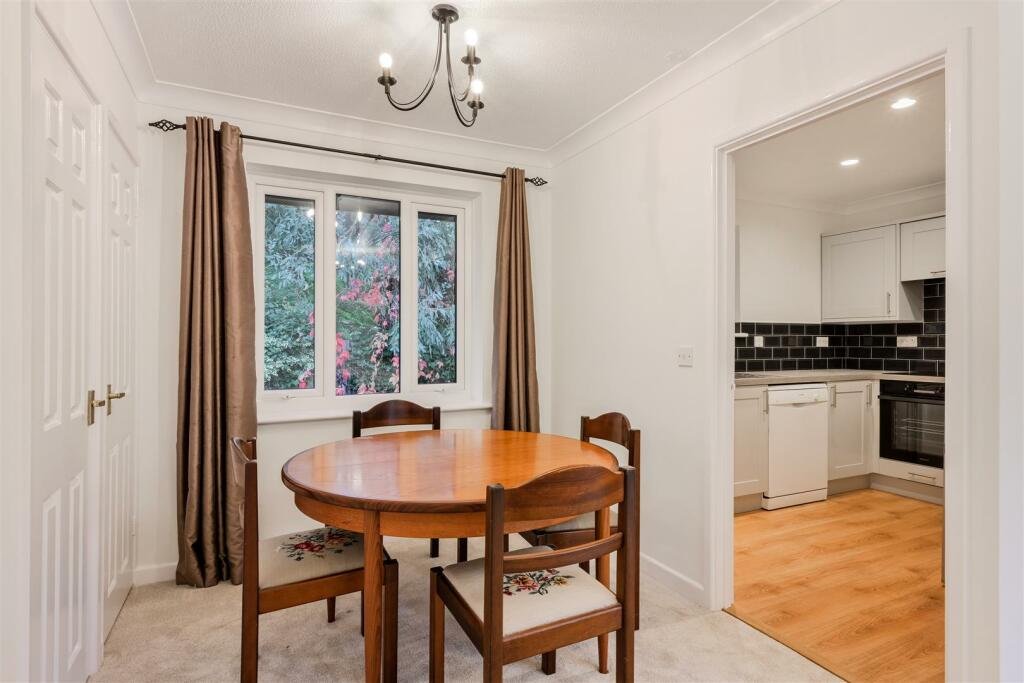 OAKMEAD GREEN (13).jpg