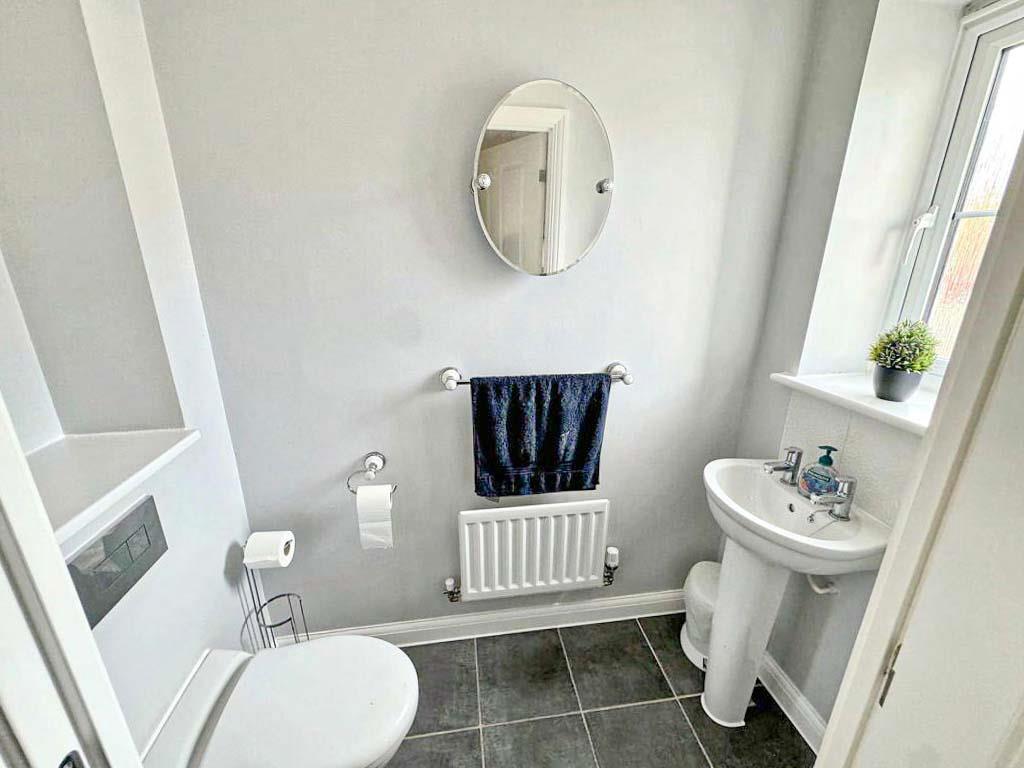 234140_S1095375_IMG_10_0000wc.jpg