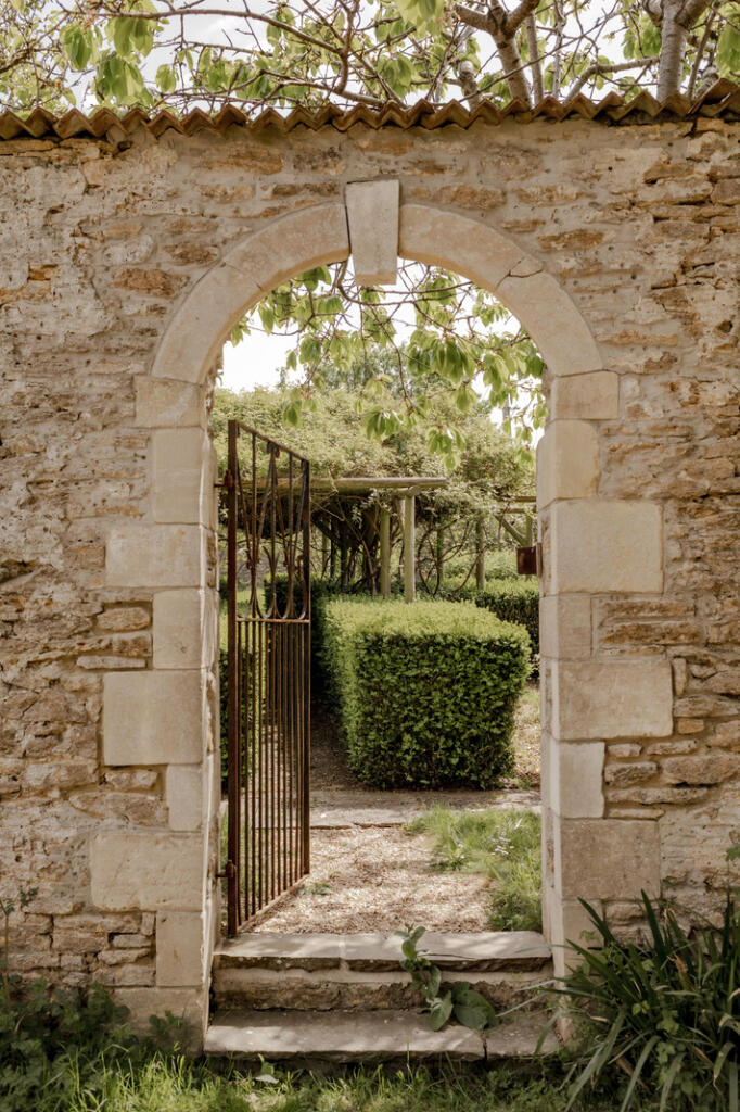 283706 - SLhr-30.jpg