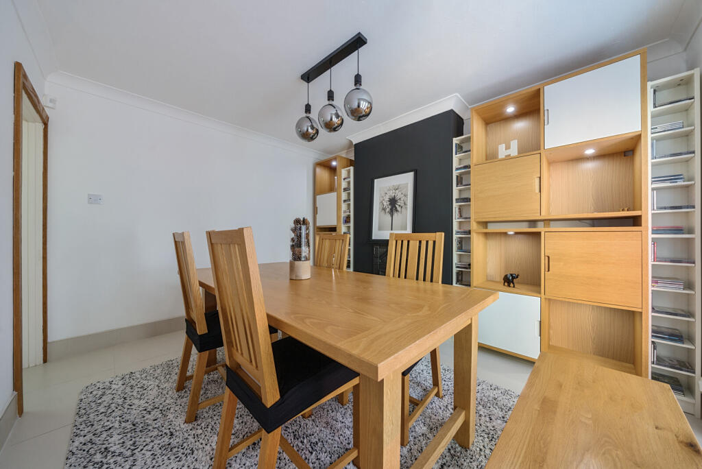 1294177-44-682484...