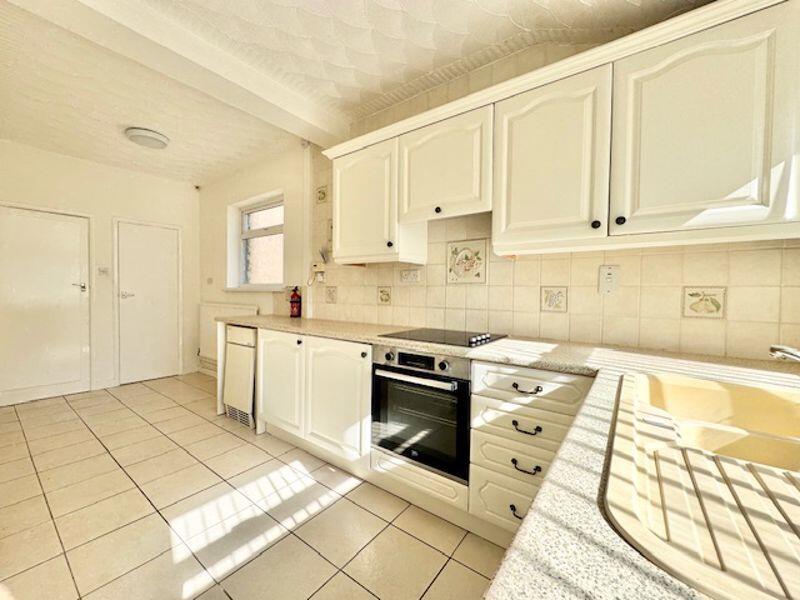 Kitchen breakfast room