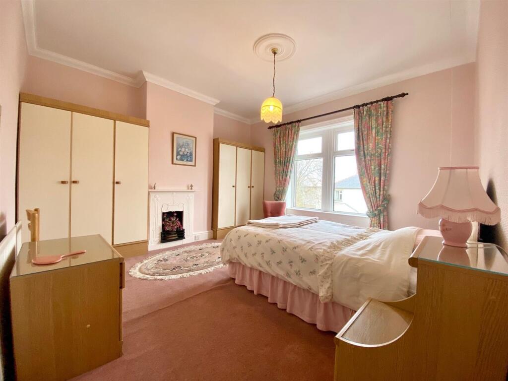 Main Bedroom.jpg