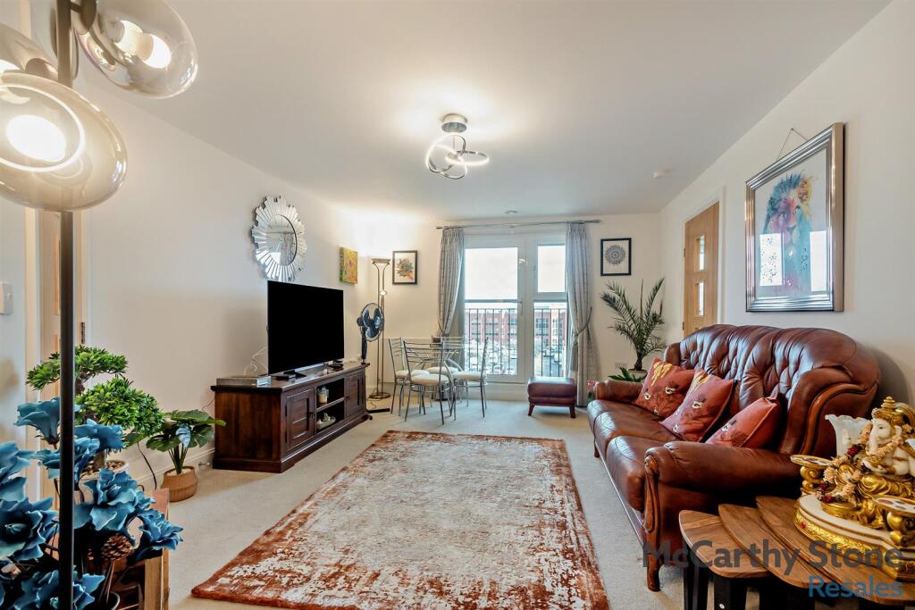 8671085-interior12-800.jpg
