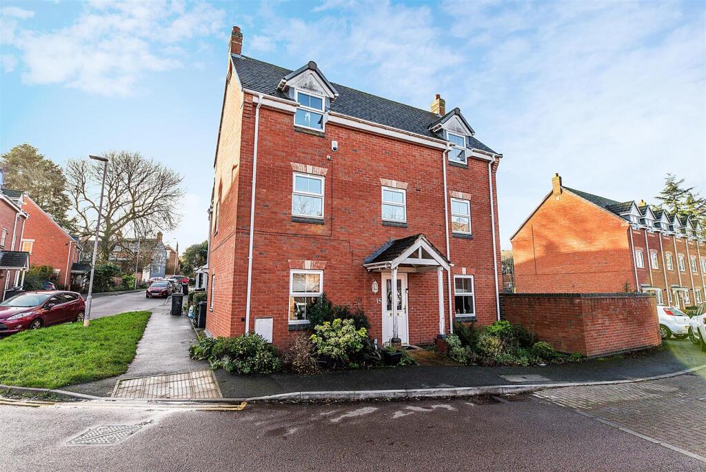15 Hollands Way, Kegworth4.jpg