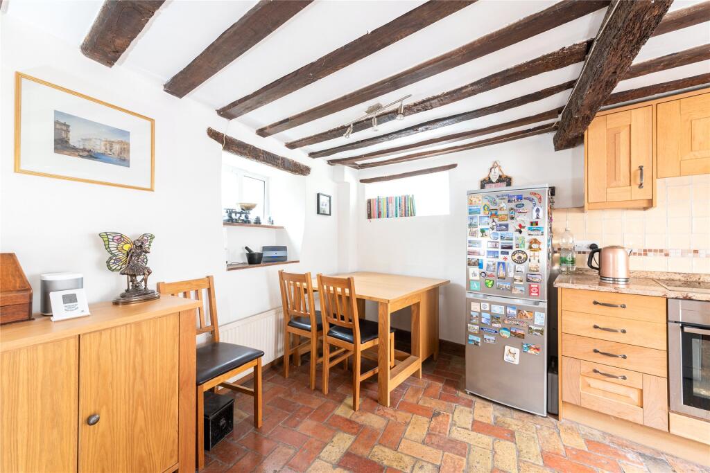 Kitchen/Breakfast Rm
