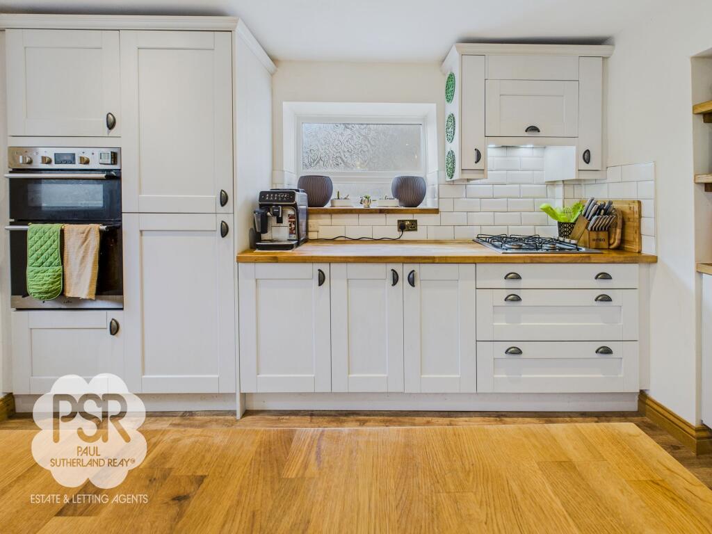 Kitchen Diner - Cooking Area