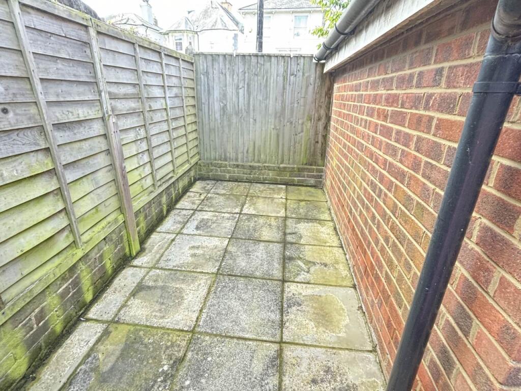 146 Camden Road (15)