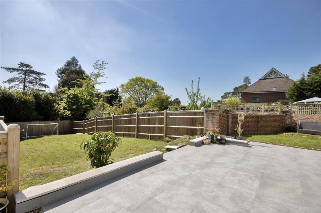 Terrace &amp; Garden