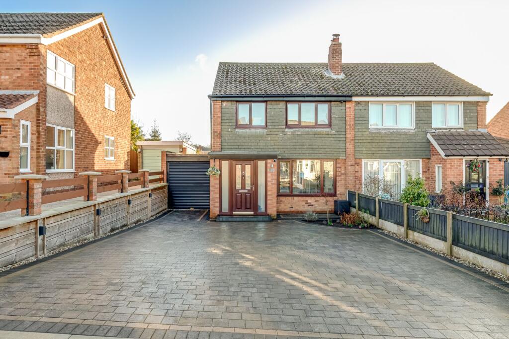 Runshaw Avenue, Appley Bridge, WN6