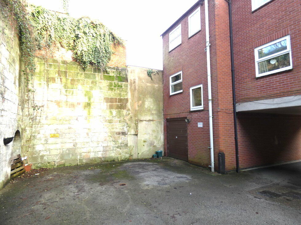 Rear Elevation/Parki