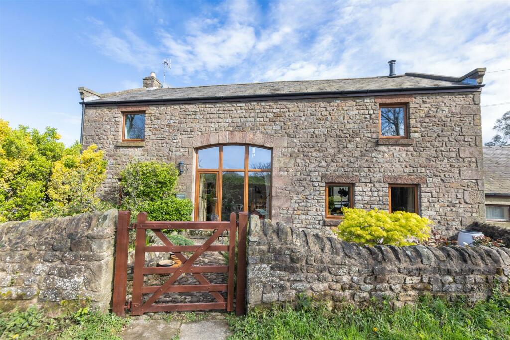 Pear Tree Barn-18.jpg