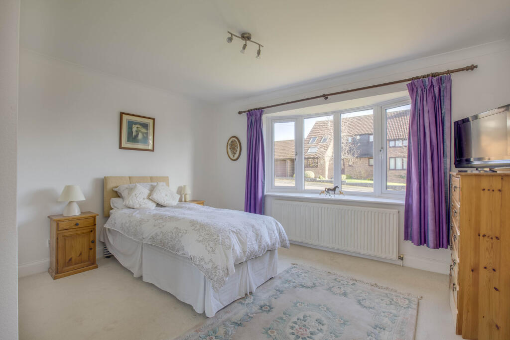 8 Mountain Ash, Marlow Bottom, SL7 3PB (LOW RES)-1