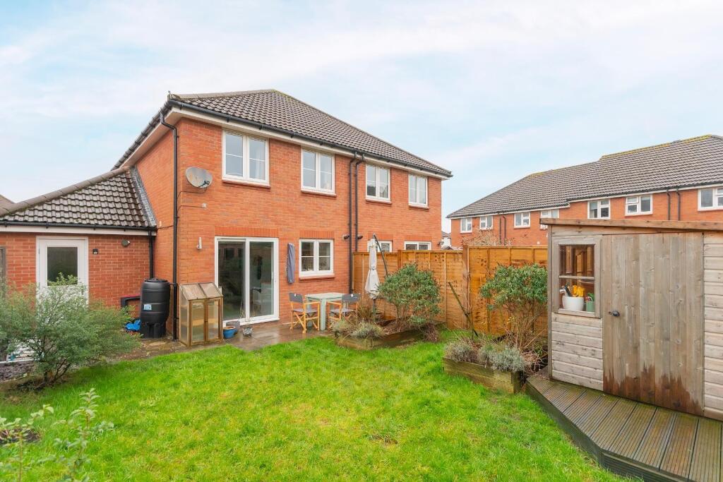 0T3RAN - External D.jpg