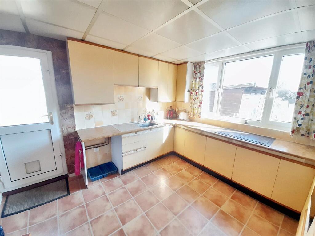 Kitchen dining room 1 new.jpg