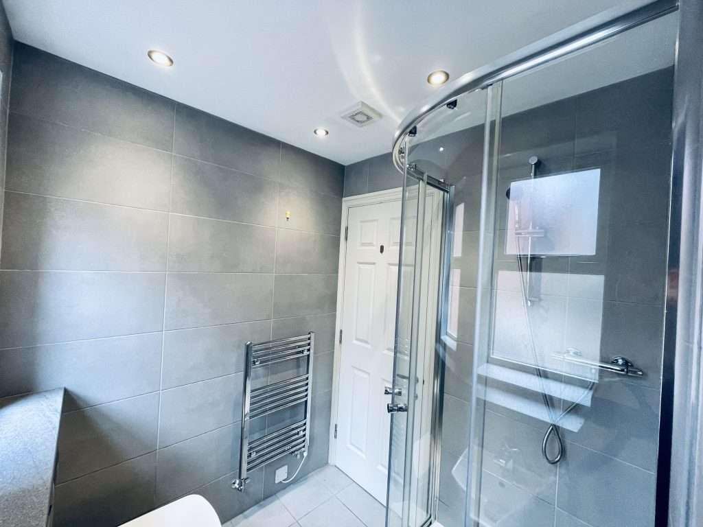 Flat_2_8_St_James_Row