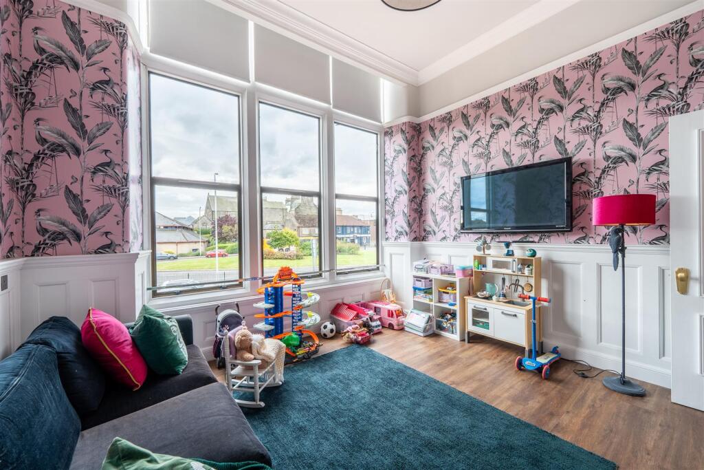 Carnegie Apartments, Dunfermline