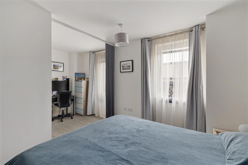 Collendale Road, E17