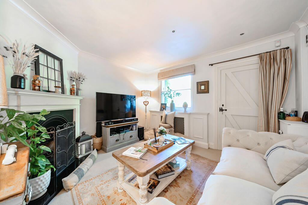 1299316-9-683041f...