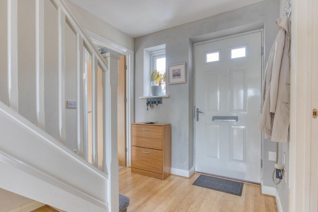 Ewemove Taunton Grove Gate (28)