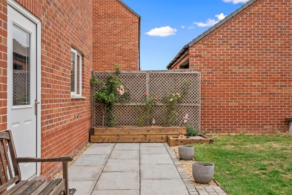 45 Tannery Drive-15.jpg