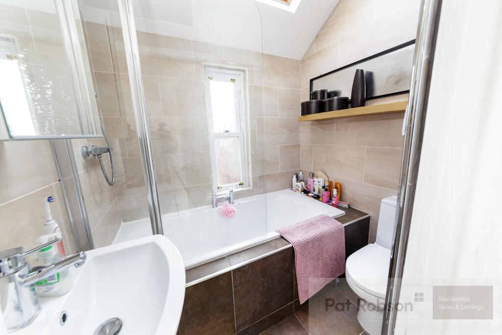 13 bayswater rd808.j