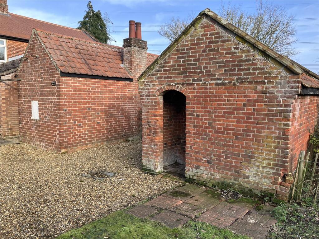 Outbuilding