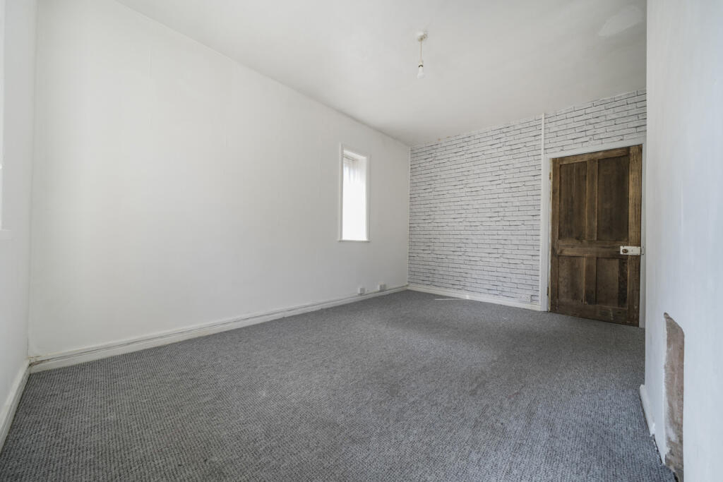 1297328-13-682c53...