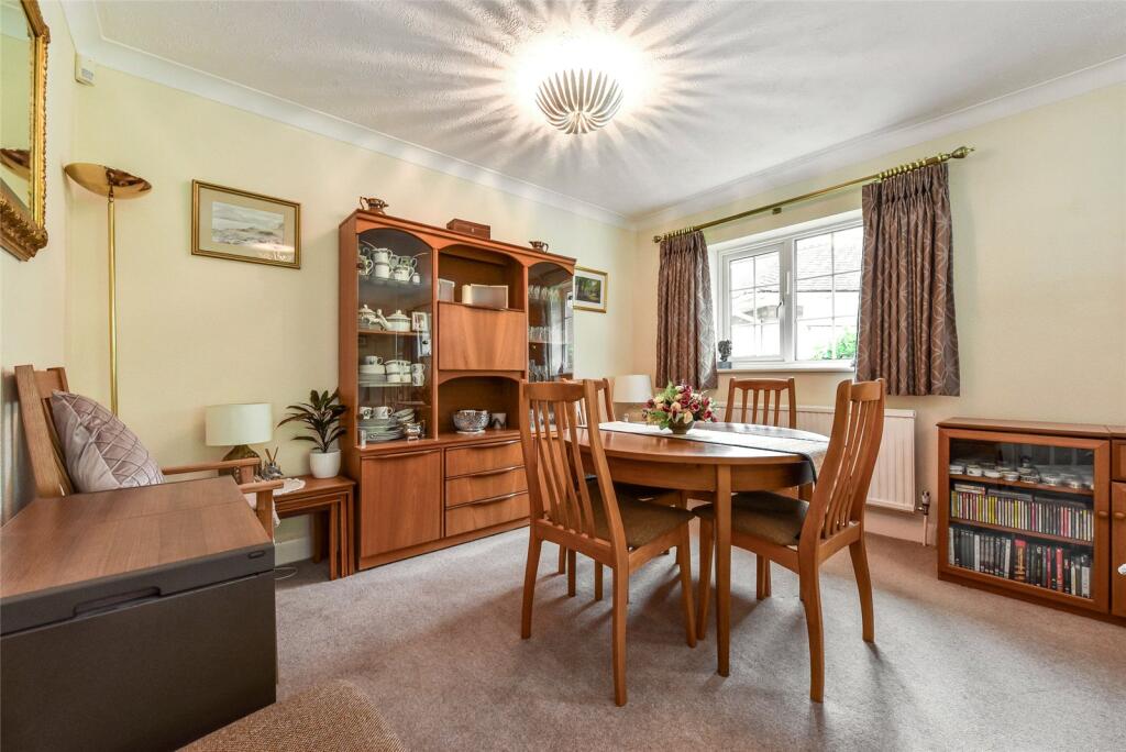 Reception/Dining Rm