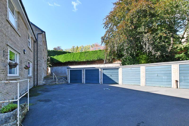 Resident Parking &amp; Garages 