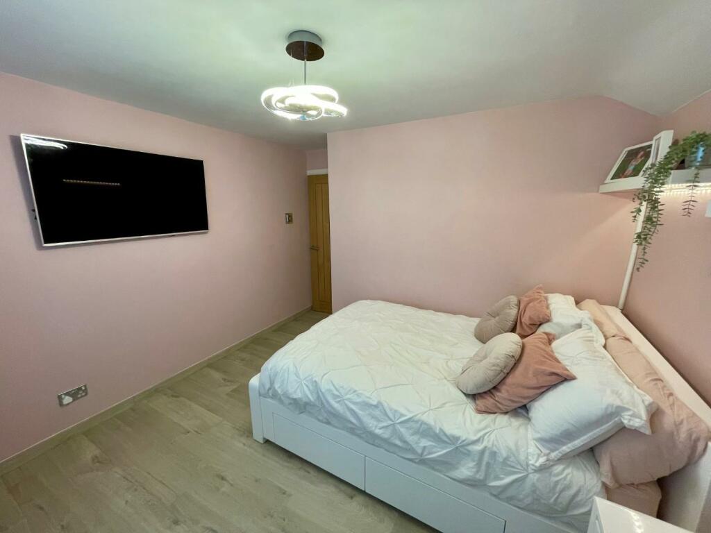 Bedroom Two.jpg