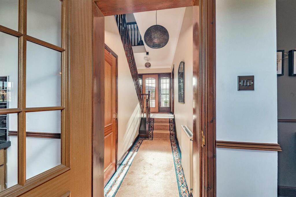 WhatsApp Image 2025-02-26 at 10.02.40-2.jpg