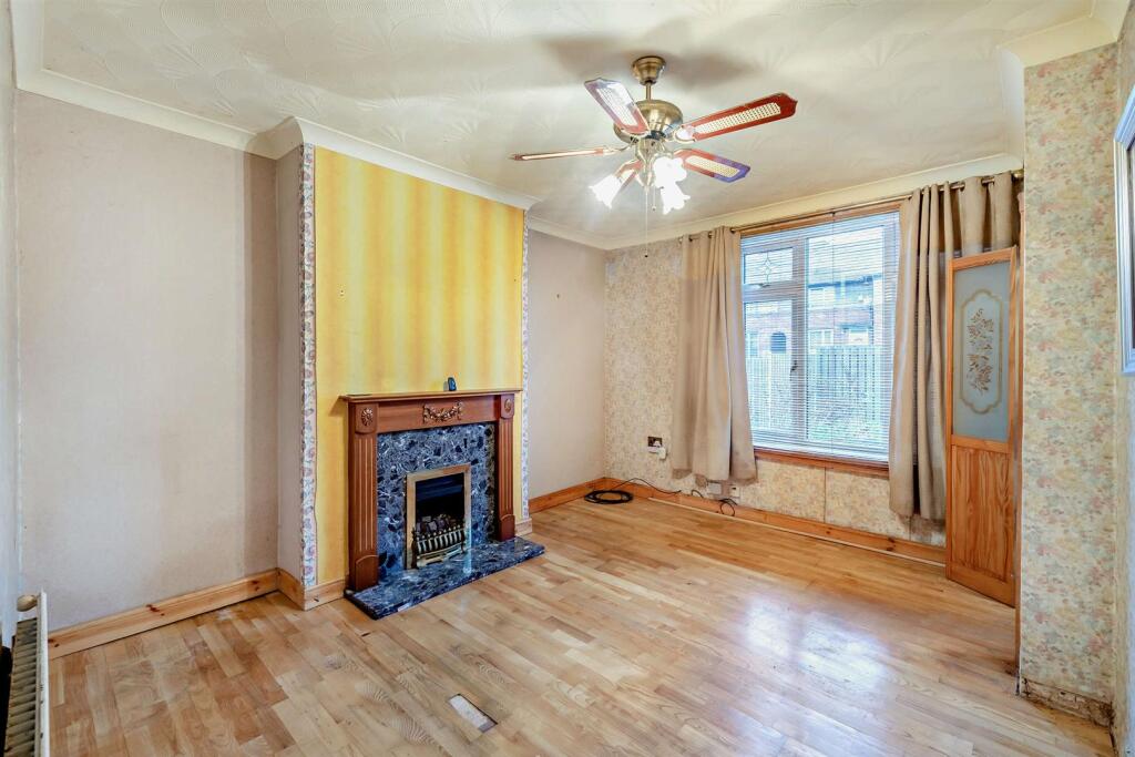 8633899-interior01-800.jpg