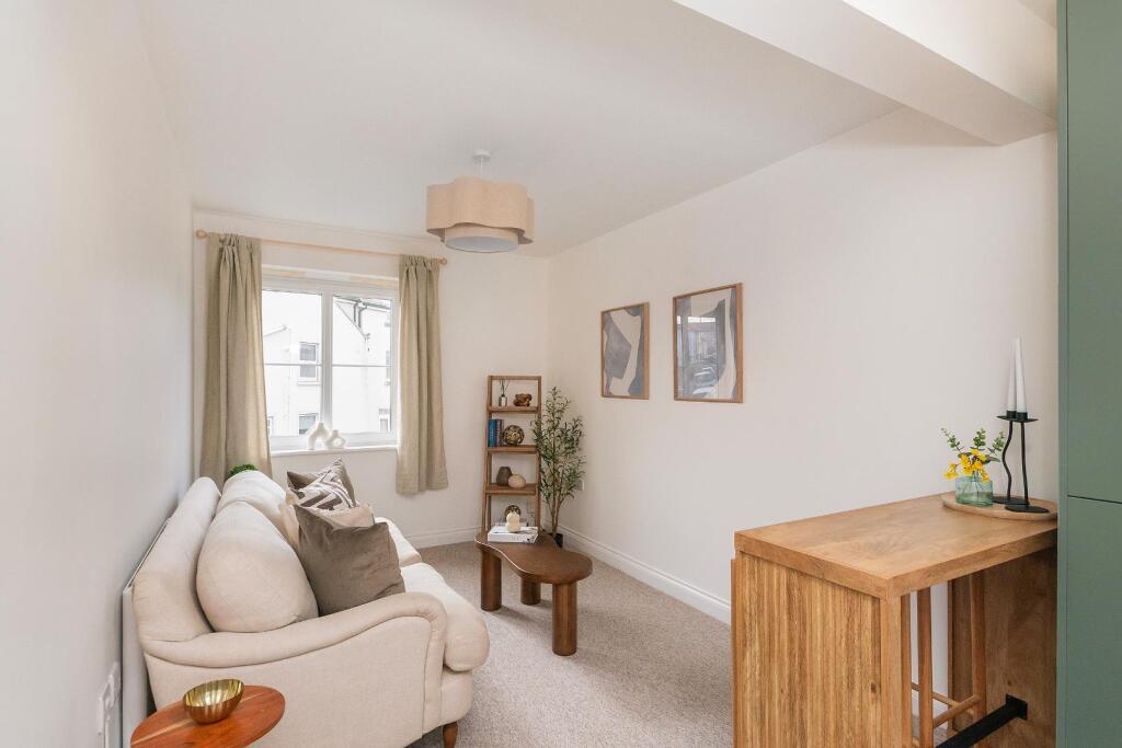 FBFSFSG - Reception C.jpg