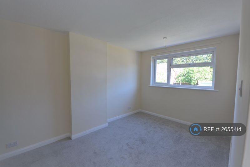 Main Bedroom To Front