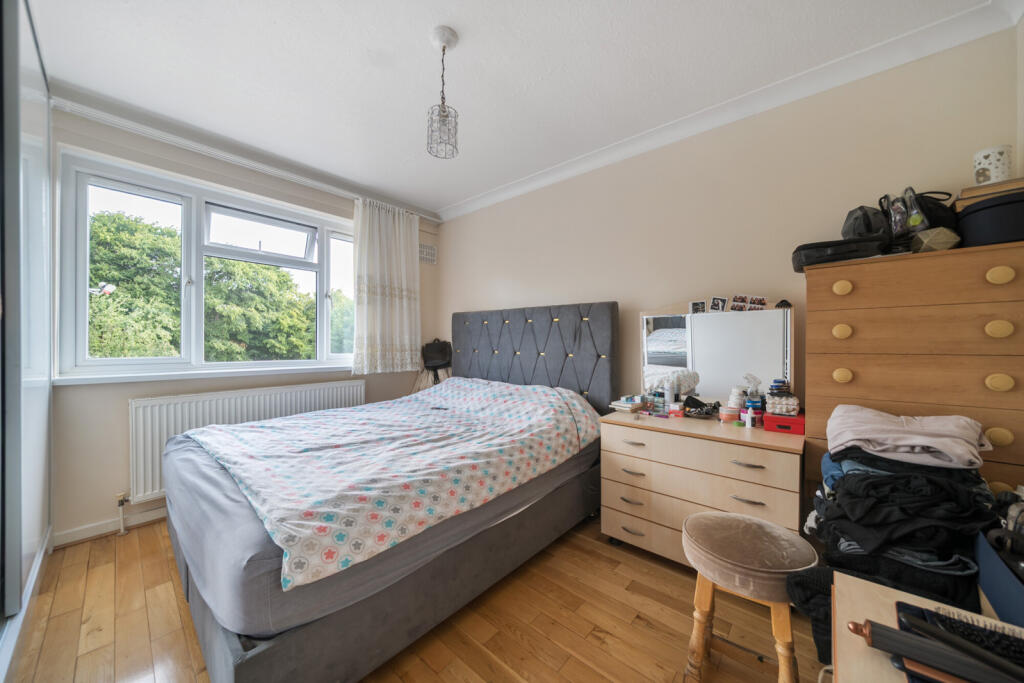 1315548-5-685bbdd...