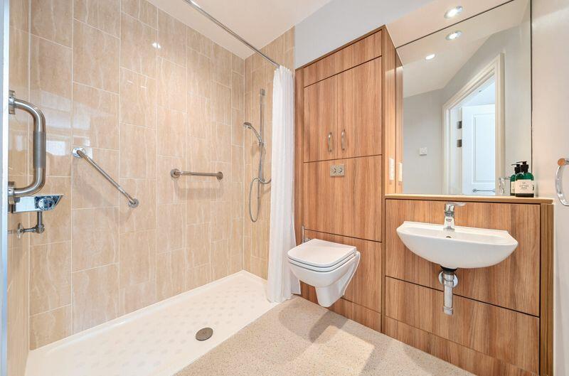 Ensuite shower room