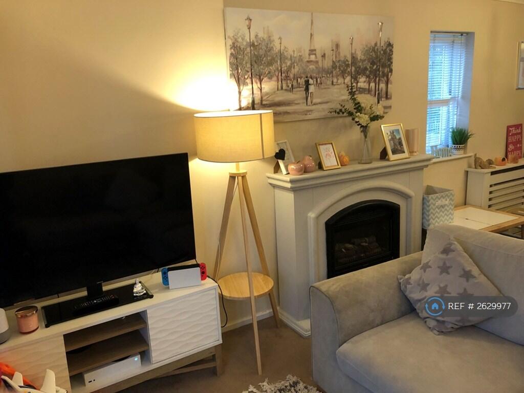 Lounge View 4